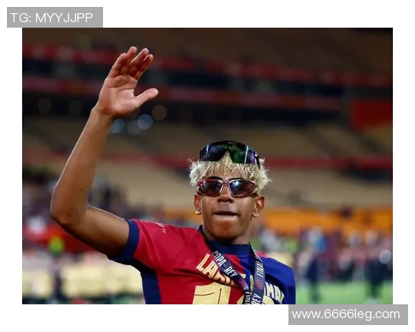 热议亚马尔:巴萨在溺爱他,需求有个普约尔管管他